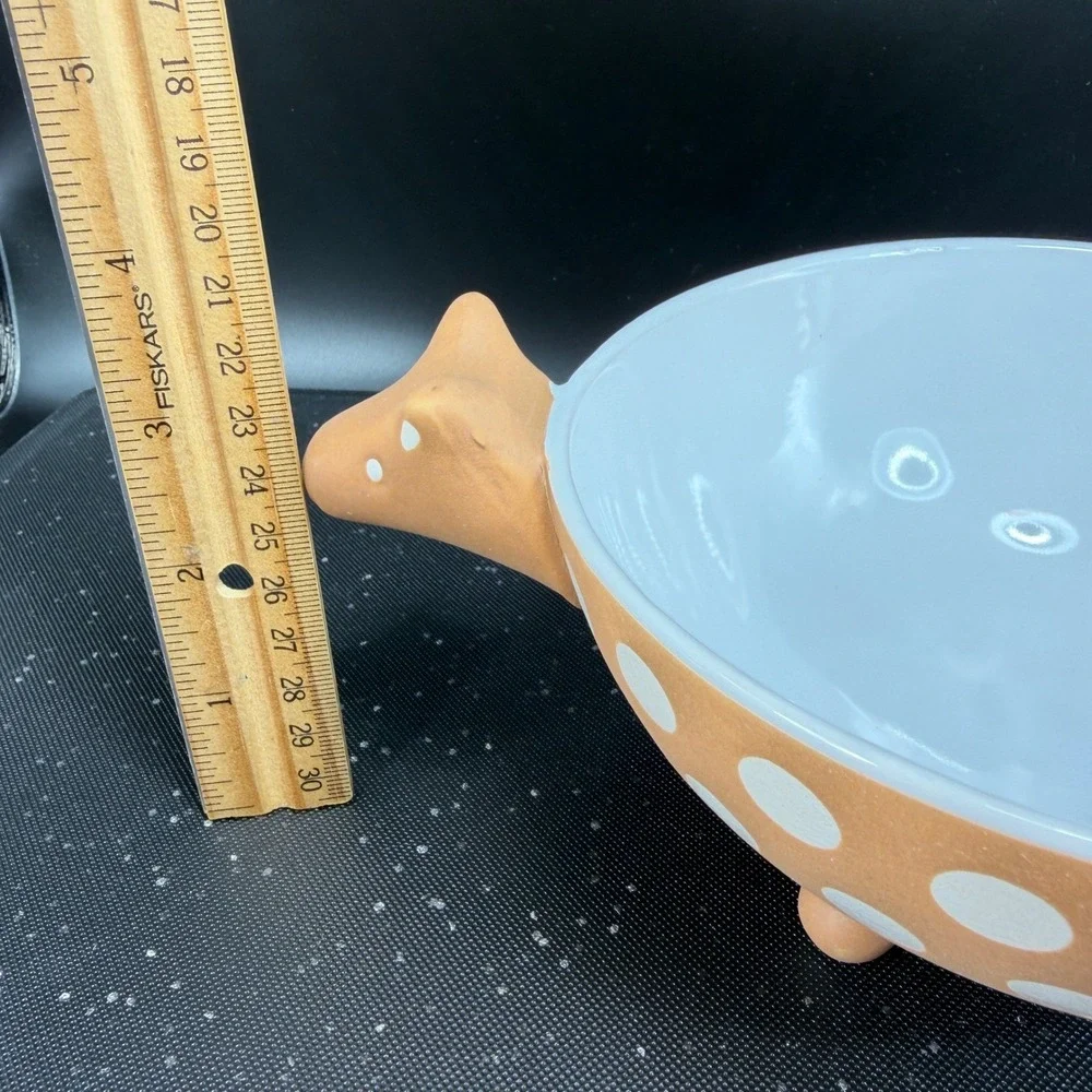 Crate & Barrel Aveza Guacamole Bowl Terracotta Polka Dot Animal Footed Dish Bowl